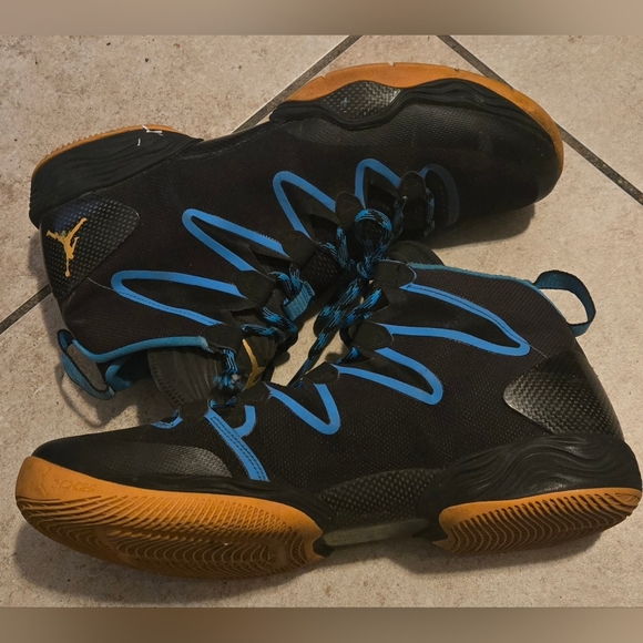 Air Jordan 28 SE Black Atomic Mango - Picture 4 of 12